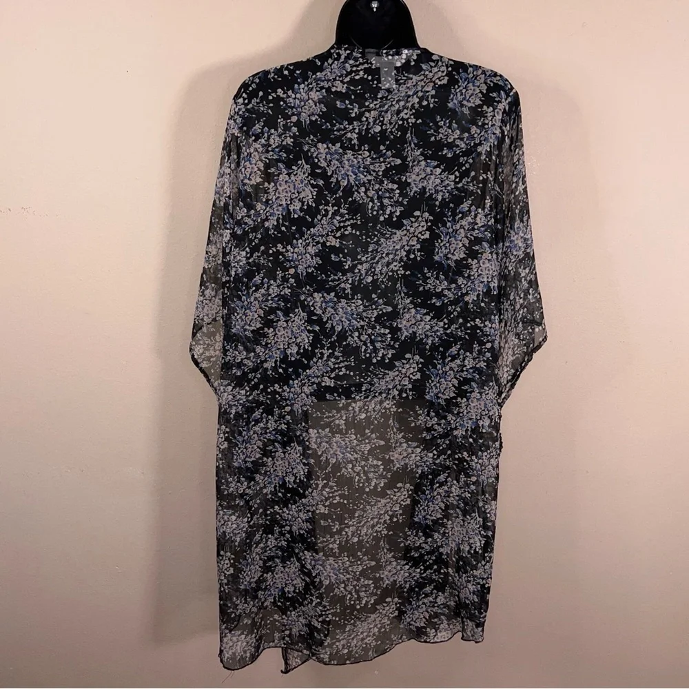 Lauren Conrad Sheer Shawl Floral Lightweight Open Front Short Sleeve